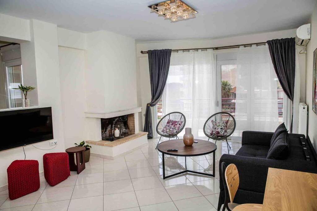 Lavrio Seaview 2Bdr Apt 4 Min Dive From The Sea ภายนอก รูปภาพ