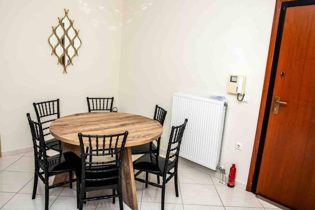 Lavrio Seaview 2Bdr Apt 4 Min Dive From The Sea ภายนอก รูปภาพ